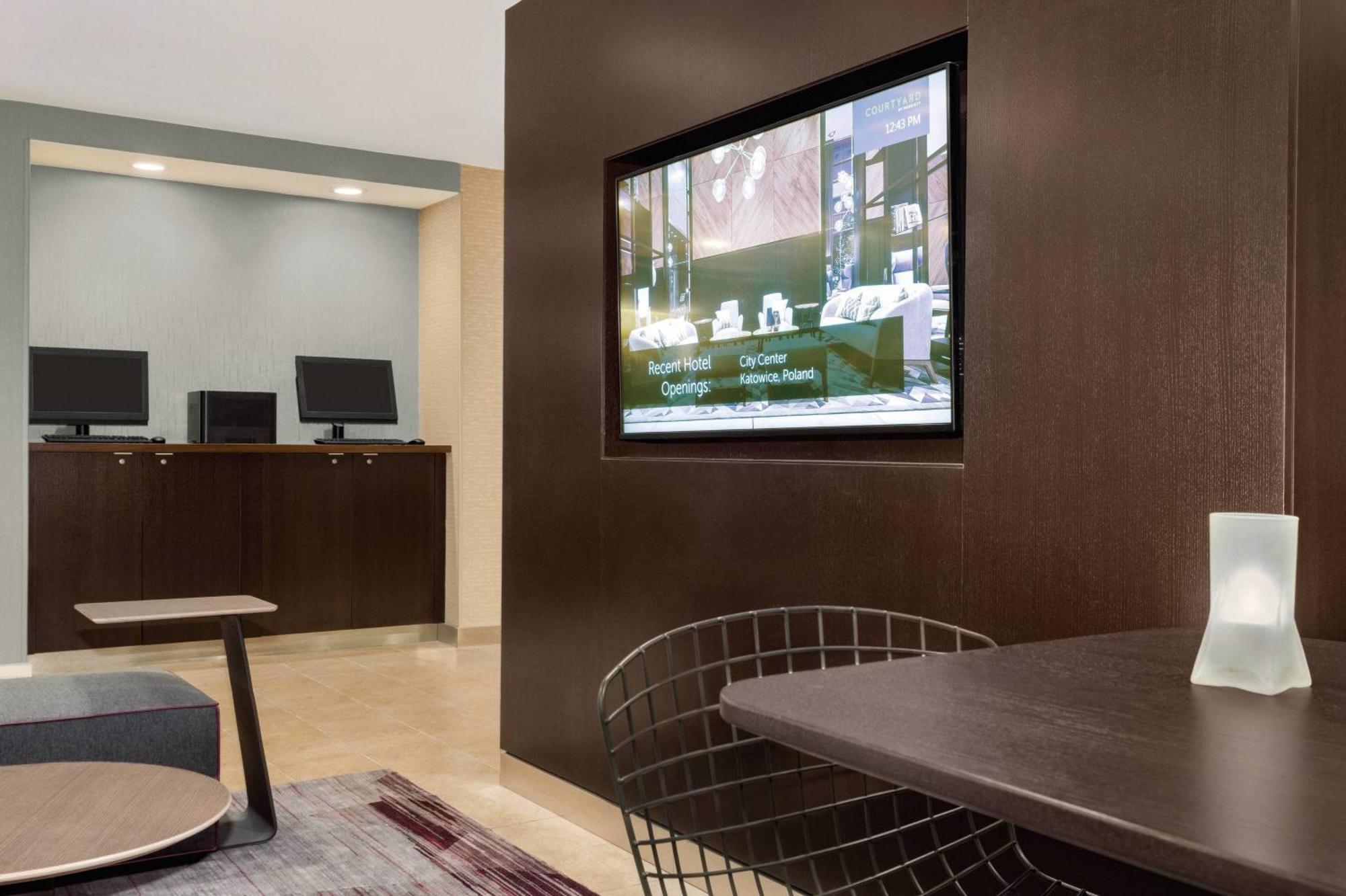Hotel Courtyard By Marriott Dayton North Exteriér fotografie