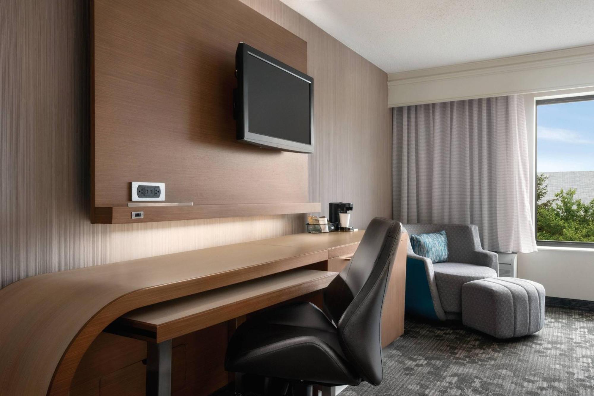 Hotel Courtyard By Marriott Dayton North Exteriér fotografie